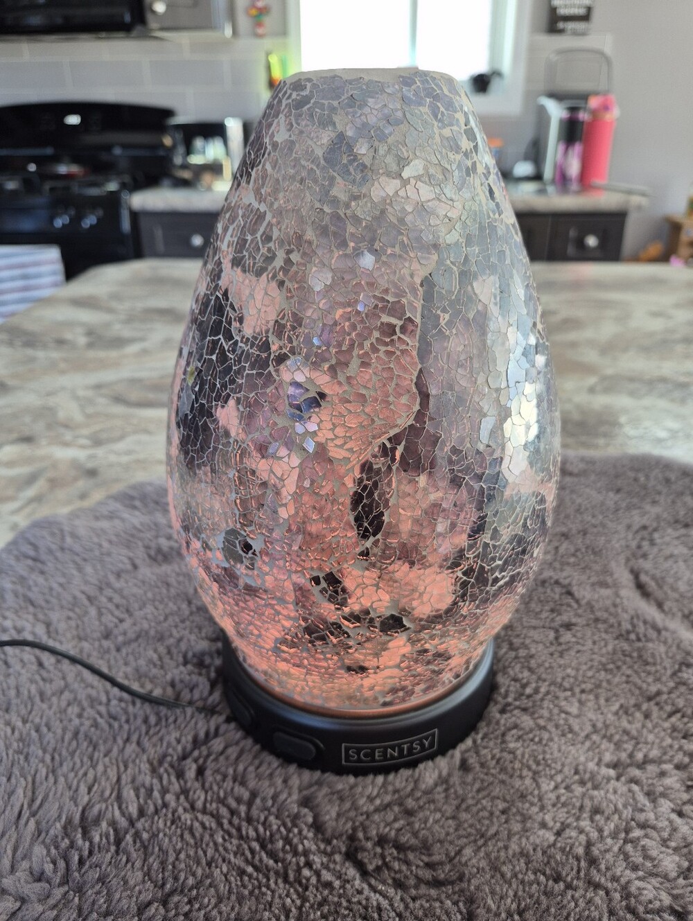 Scentsy Iridescent Pink and Silver Mosaic Plug-In Defuser